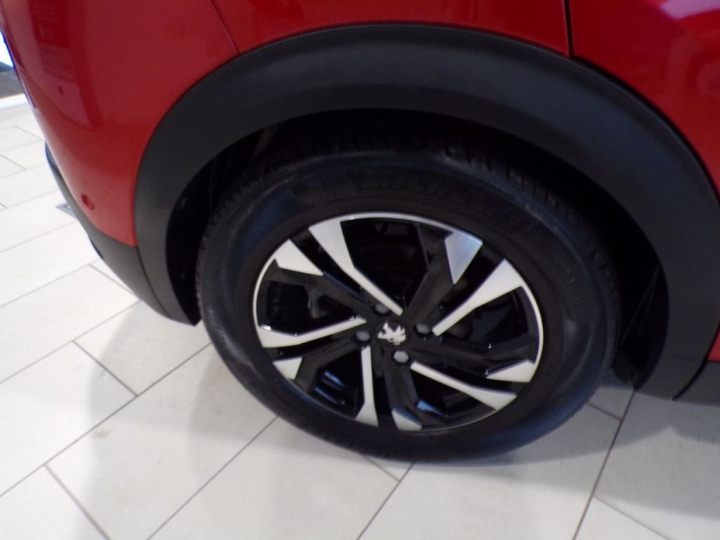 Used Peugeot 2008 2021 for sale - 76332839: Photo 10