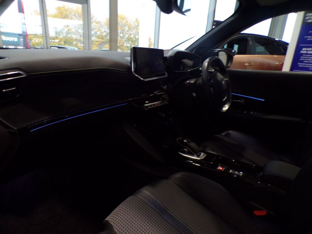 Used Peugeot 2008 2021 for sale - 76332839: Photo 20