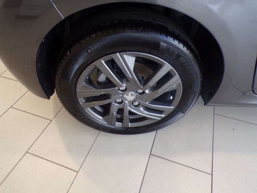Used Peugeot 208 2022 for sale - 76118289: Photo 12