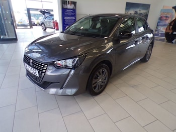 Peugeot - 208