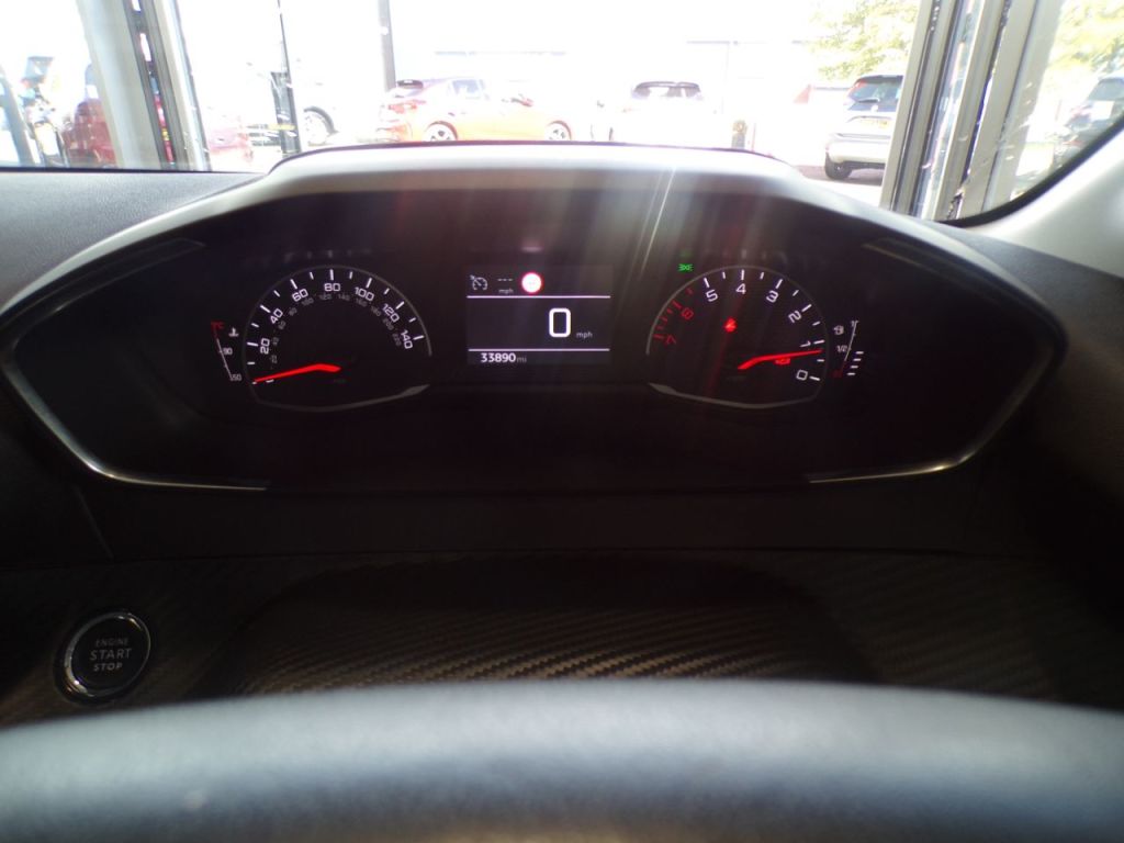 Used Peugeot 208 2022 for sale - 76118289: Photo 24