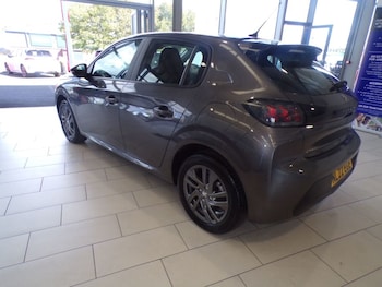 Used Peugeot 208 2022 for sale - 76118289: Photo 3