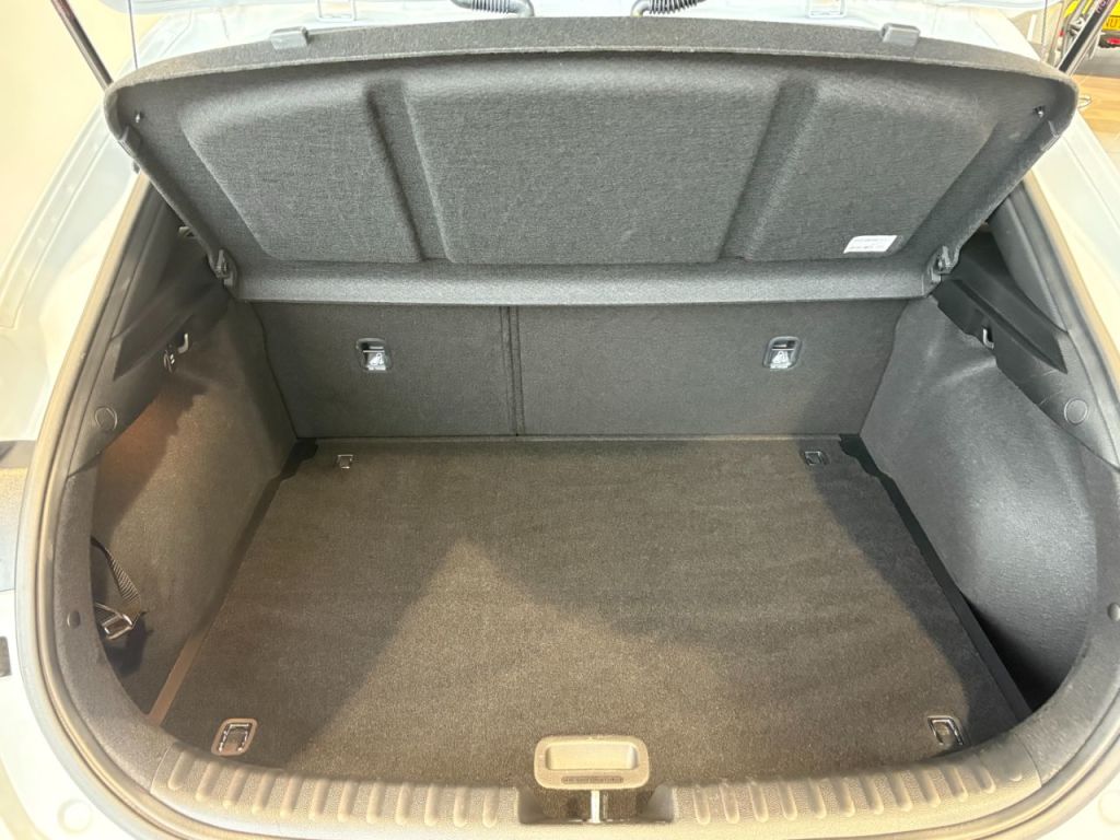 Used Kia XCeed 2025 for sale - 76581501: Photo 30