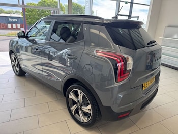 Used Ssangyong Tivoli 2023 for sale - 76118288: Photo