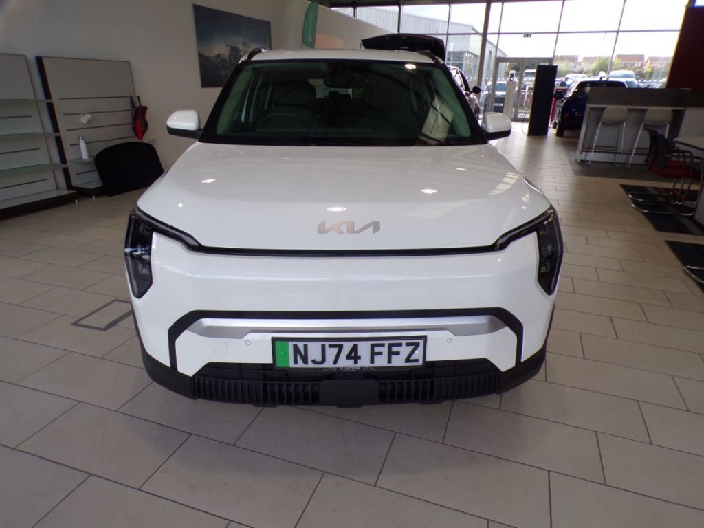Used Kia EV3 2025 for sale - 76118295: Photo 2