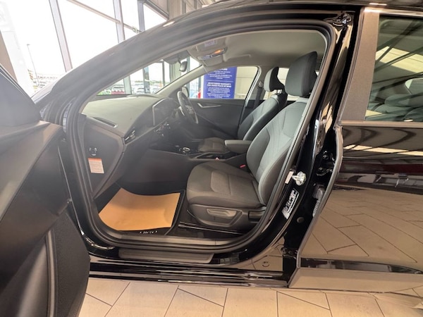 Used Kia Niro 2025 for sale - 76118259: Photo 2