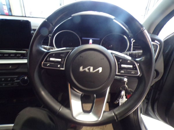 Used Kia Ceed 2022 for sale - 76303207: Photo 15