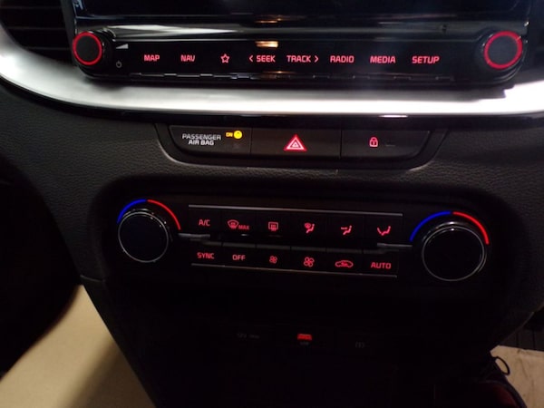 Used Kia Ceed 2022 for sale - 76303207: Photo 27