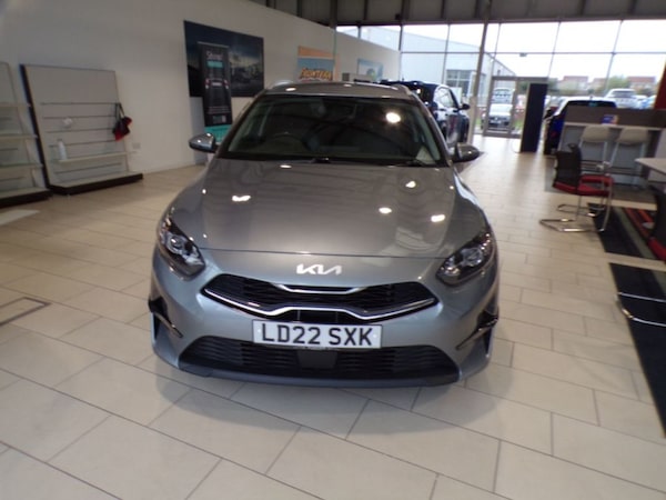 Used Kia Ceed 2022 for sale - 76303207: Photo 2