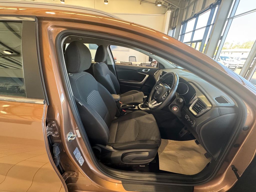 Used Kia Ceed 2022 for sale - 76118235: Photo 19