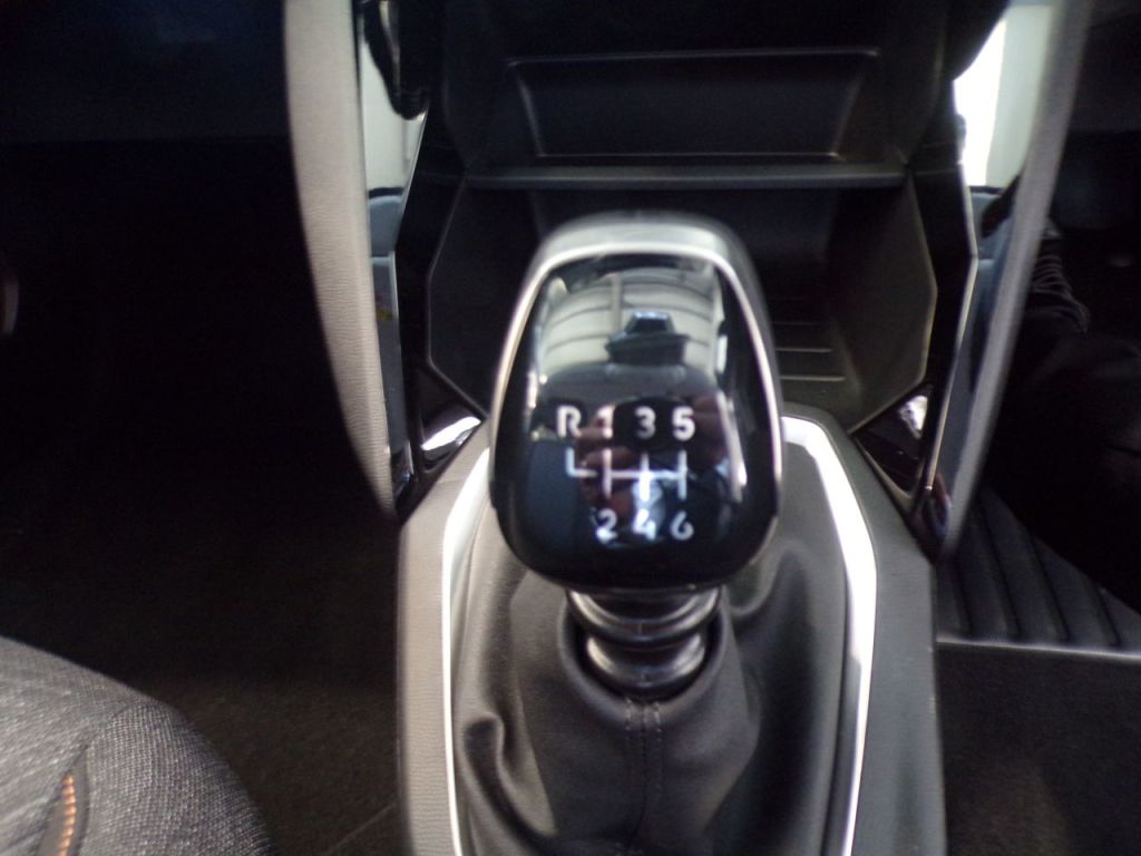 Used Peugeot 208 for sale - 76118292: Photo 17