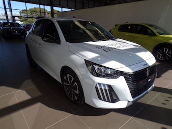 Used Peugeot 208 undefined for sale - 76118292: Photo