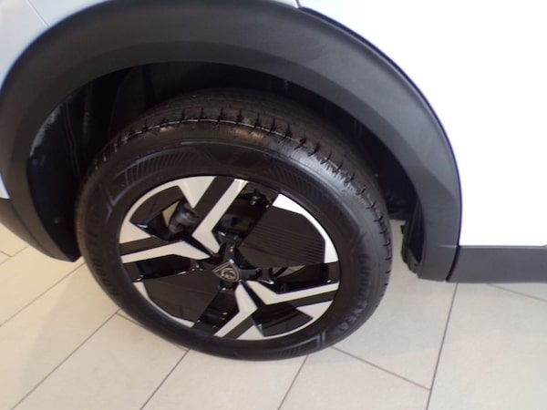 Used Peugeot 2008 2025 for sale - 76118254: Photo 10