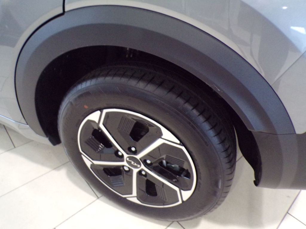 Used Kia Niro 2025 for sale - 76461647: Photo 12