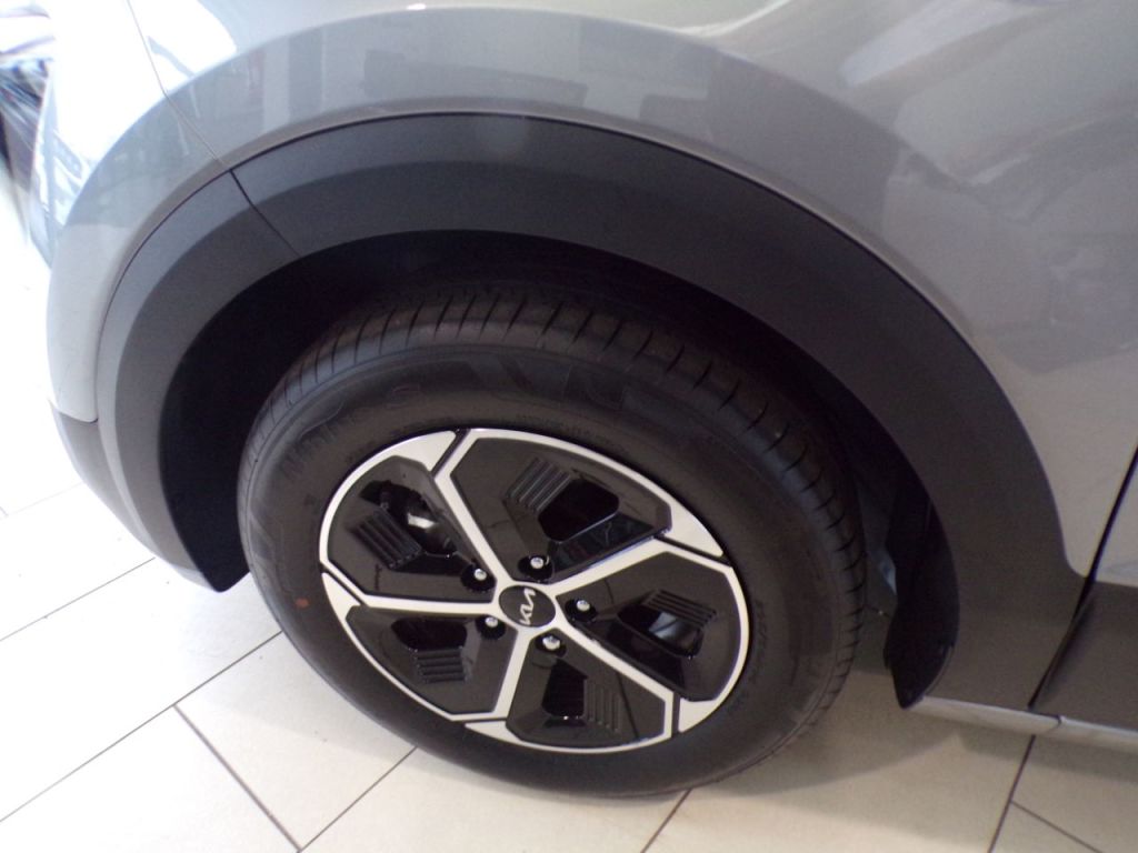 Used Kia Niro 2025 for sale - 76461647: Photo 13