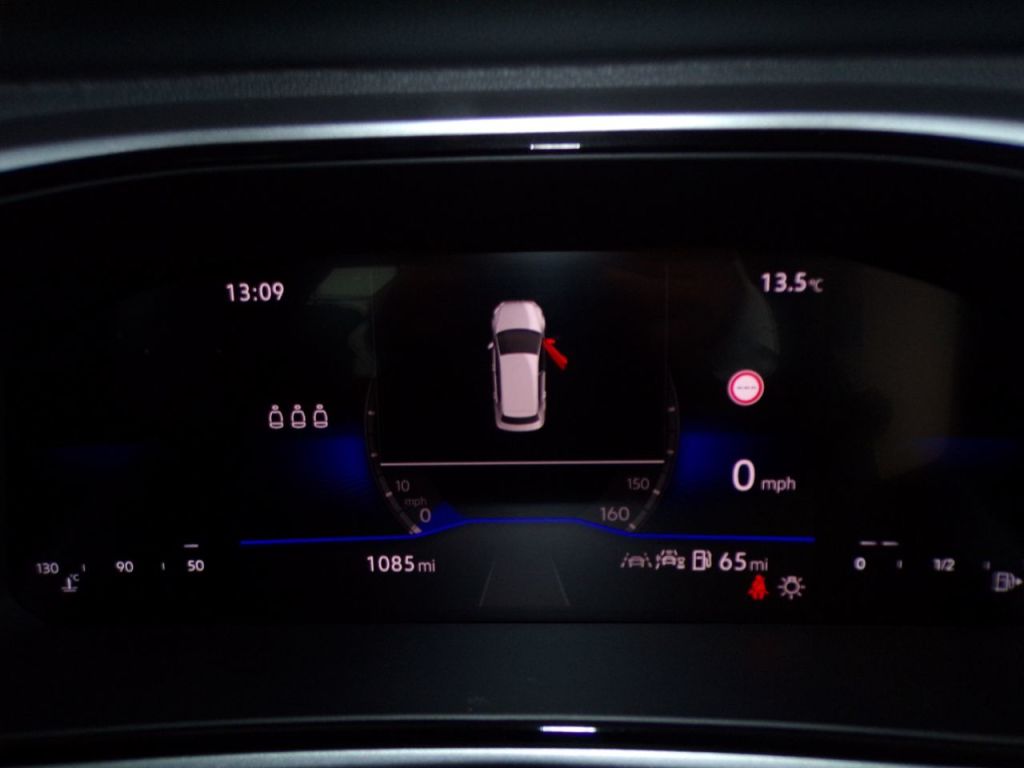 Used Volkswagen T-Roc 2025 for sale - 76355936: Photo 22