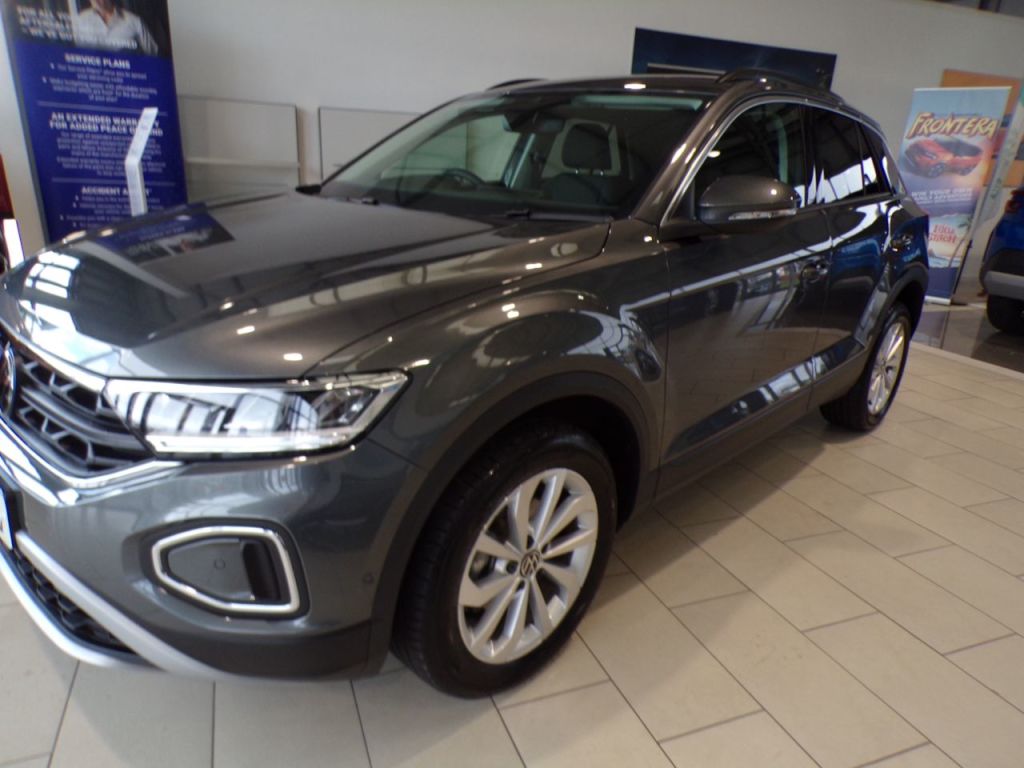 Used Volkswagen T-Roc 2025 for sale - 76355936: Photo 3