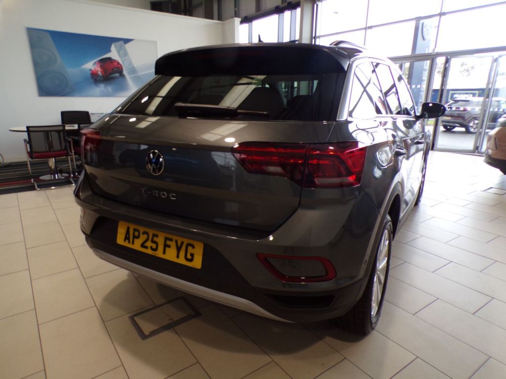 Used Volkswagen T-Roc 2025 for sale - 76355936: Photo 4