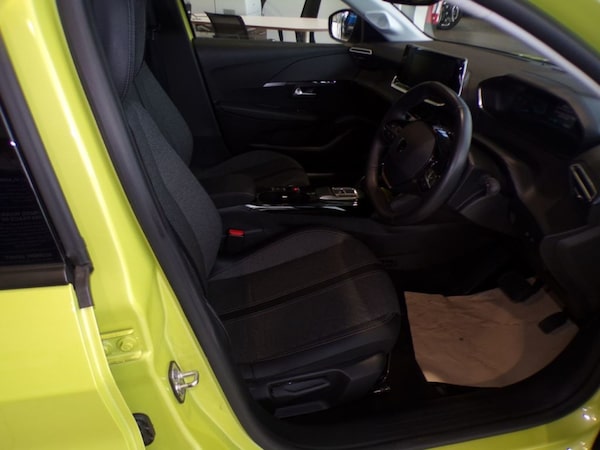 Used Peugeot 208 2024 for sale - 76192938: Photo 17