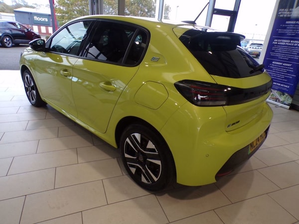 Used Peugeot 208 2024 for sale - 76192938: Photo 5