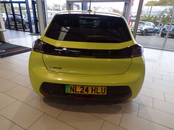 Used Peugeot 208 2024 for sale - 76192938: Photo 6