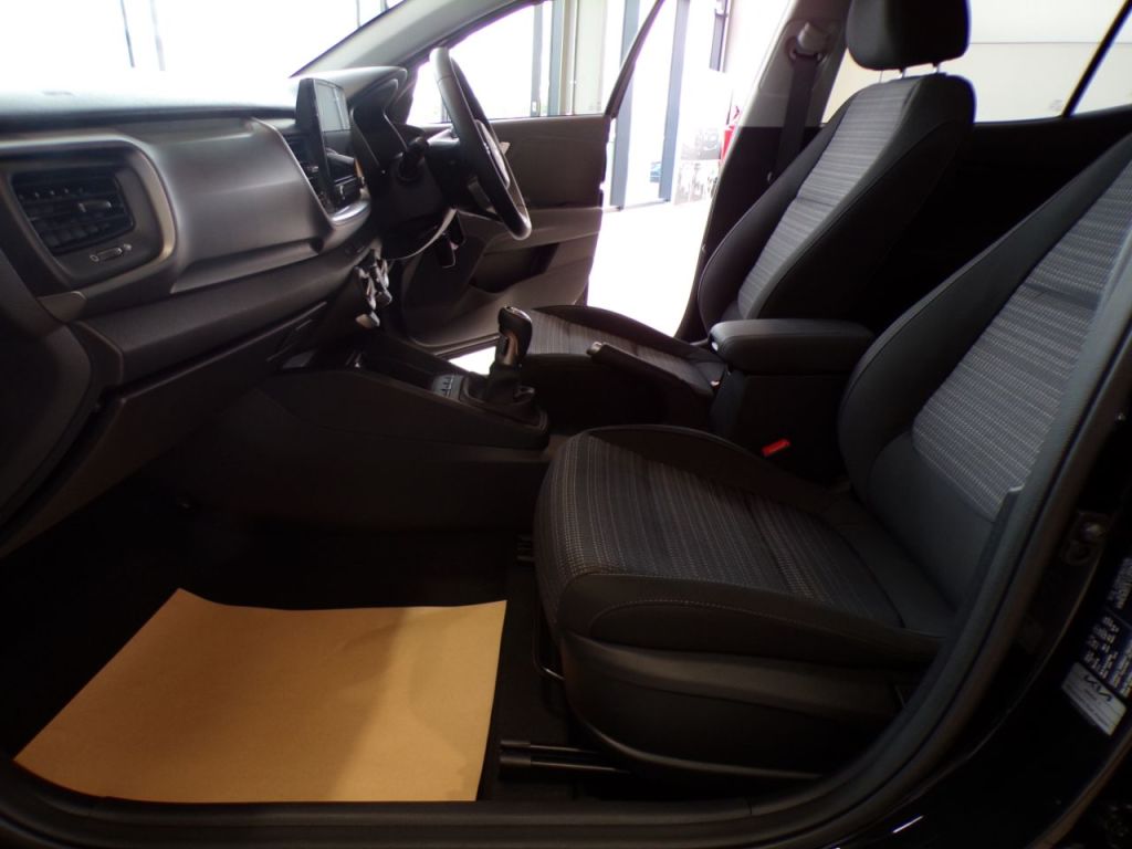 Used Kia Stonic 2025 for sale - 76118225: Photo 17