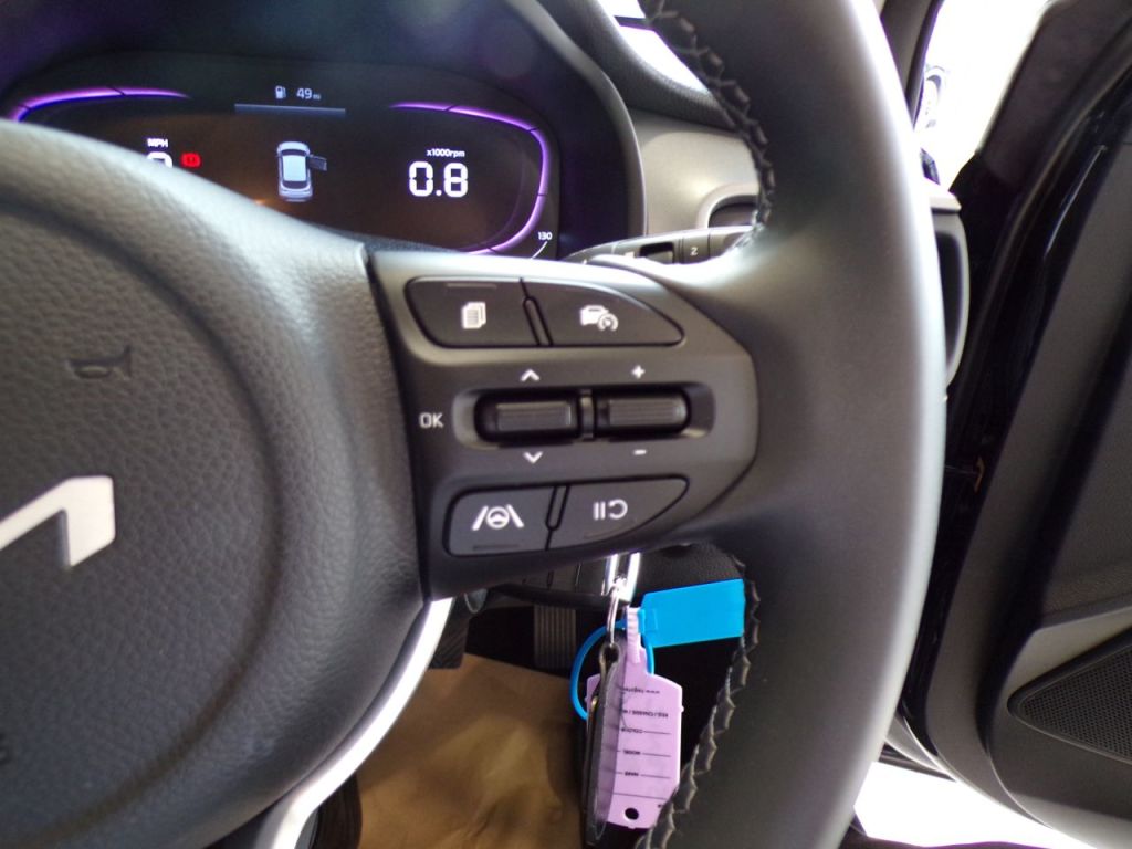 Used Kia Stonic 2025 for sale - 76118225: Photo 24