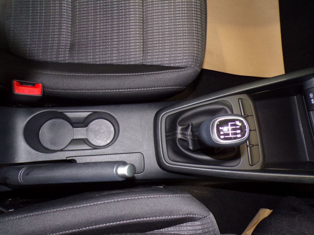 Used Kia Stonic 2025 for sale - 76118225: Photo 25