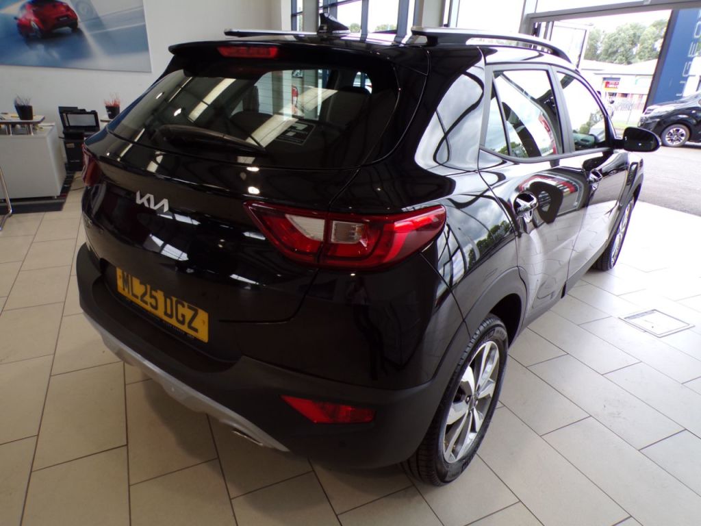 Used Kia Stonic 2025 for sale - 76118225: Photo 9