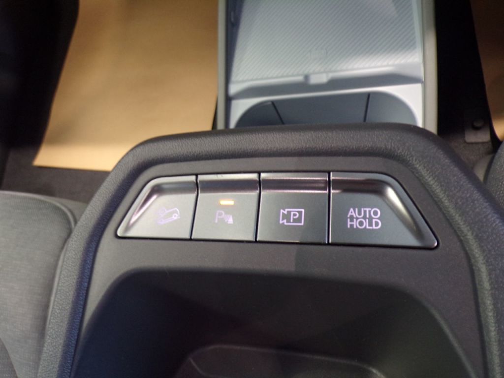 Used Kia EV3 2025 for sale - 76118321: Photo 28