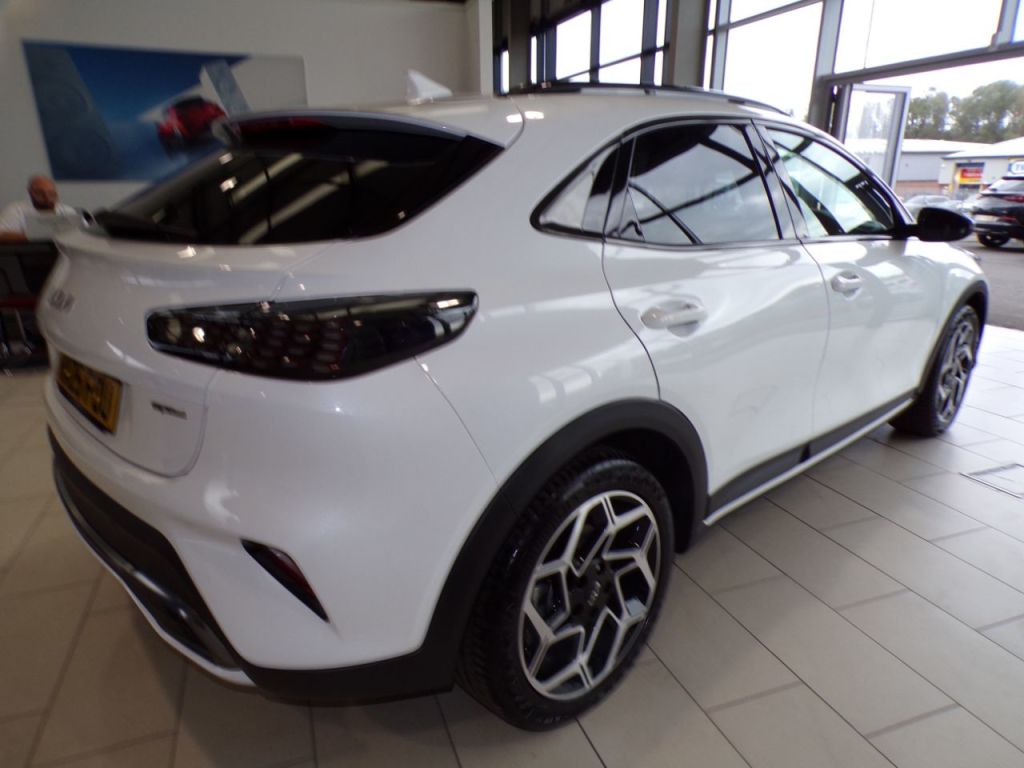 Used Kia XCeed 2025 for sale - 76118239: Photo 4