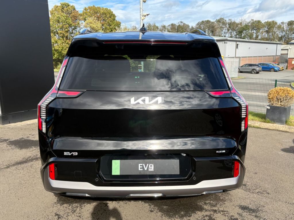 Used Kia EV9 2025 for sale - 76118348: Photo 11