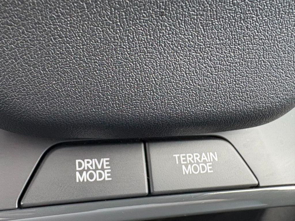 Used Kia EV9 2025 for sale - 76118348: Photo 40