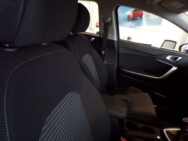 Used Kia Ceed 2025 for sale - 76118263: Photo 17