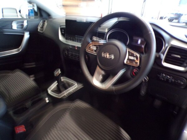Used Kia Ceed 2025 for sale - 76118263: Photo 18