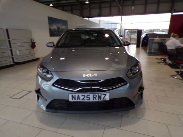 Used Kia Ceed 2025 for sale - 76118263: Photo 8