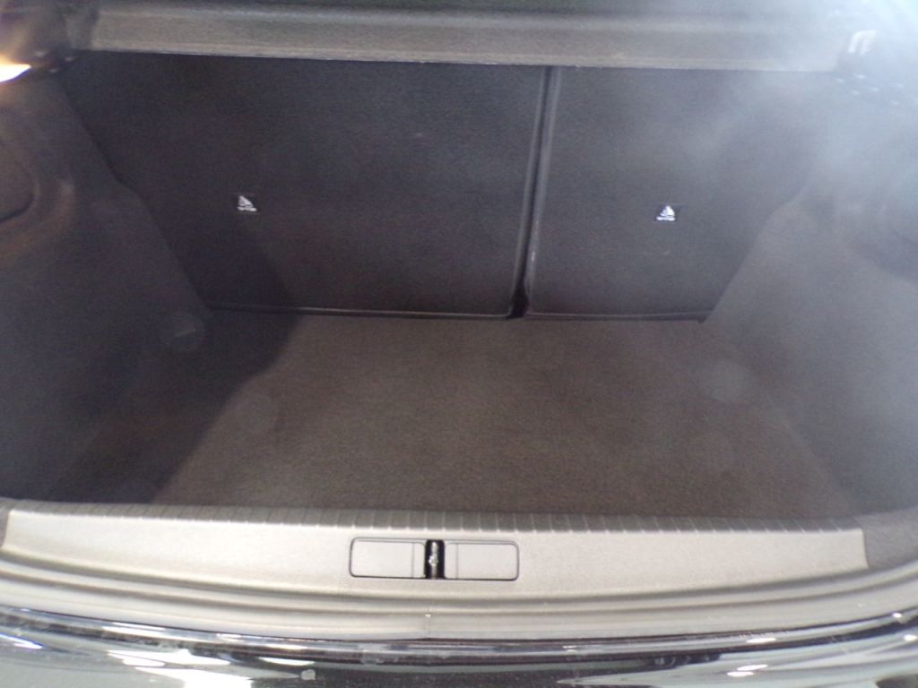 Used Peugeot 208 2024 for sale - 76118344: Photo 15