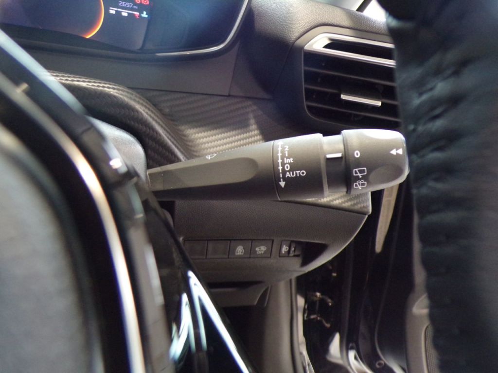 Used Peugeot 208 2024 for sale - 76118226: Photo 32
