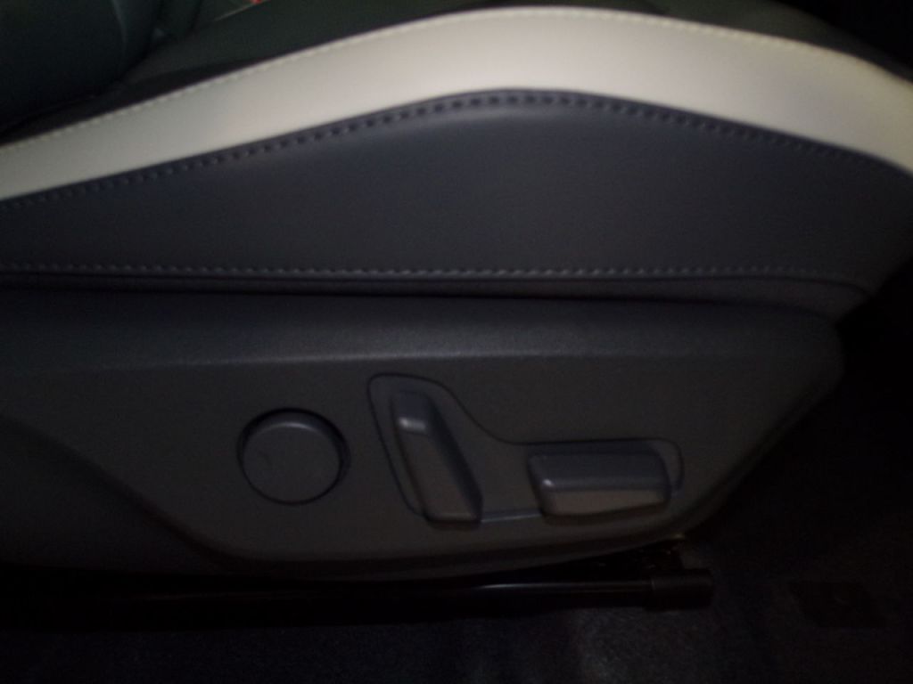 Used Kia EV3 2025 for sale - 76375817: Photo 21