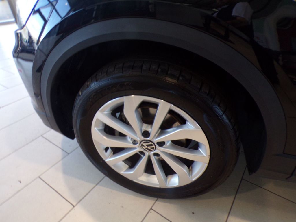 Used Volkswagen T-Roc 2025 for sale - 76395496: Photo 14