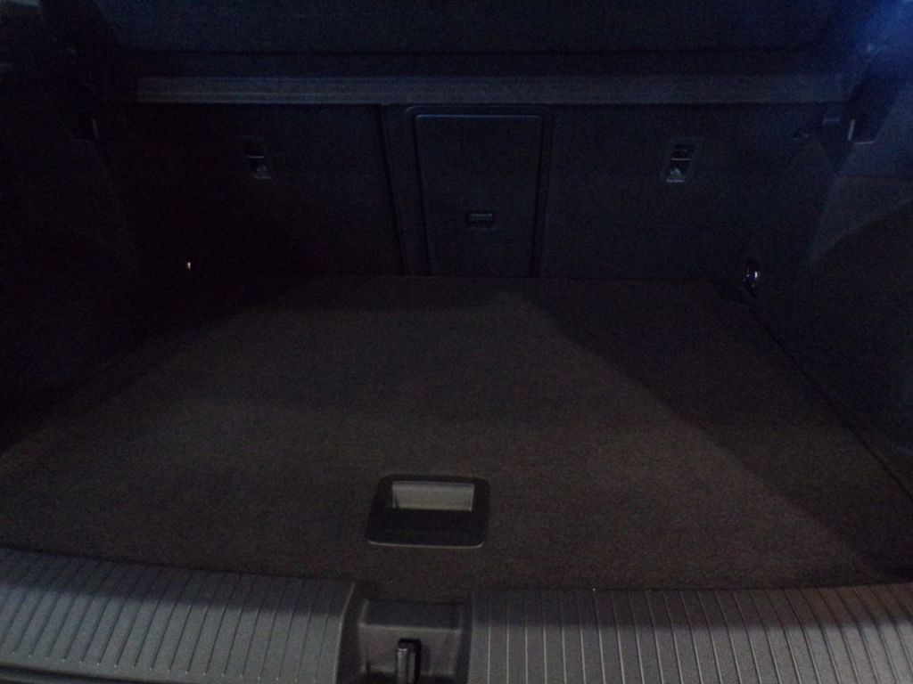 Used Volkswagen T-Roc 2025 for sale - 76395496: Photo 15