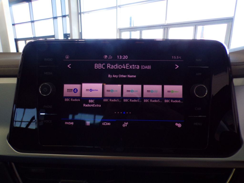 Used Volkswagen T-Roc 2025 for sale - 76395496: Photo 25