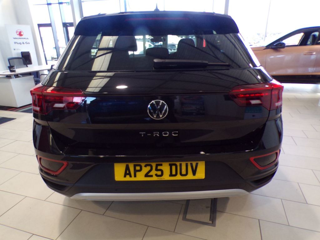 Used Volkswagen T-Roc 2025 for sale - 76395496: Photo 5