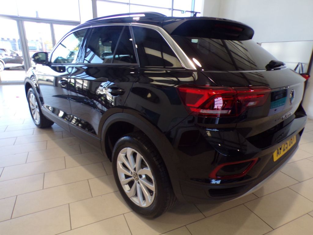 Used Volkswagen T-Roc 2025 for sale - 76395496: Photo 6