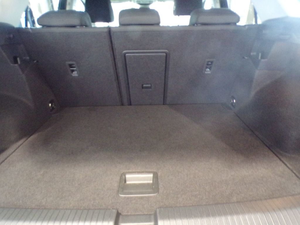 Used Volkswagen T-Roc 2025 for sale - 76355948: Photo 14