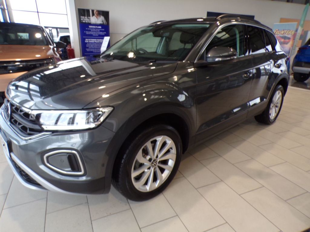 Used Volkswagen T-Roc 2025 for sale - 76355948: Photo 2