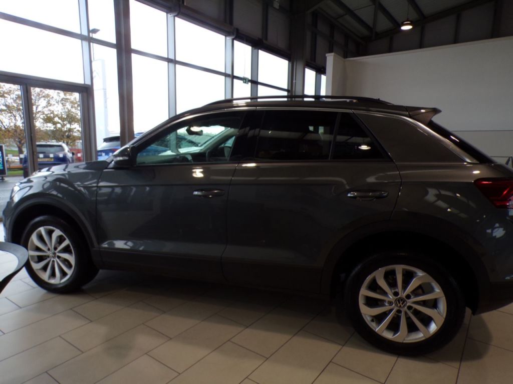 Used Volkswagen T-Roc 2025 for sale - 76355948: Photo 7