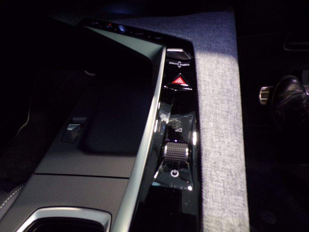 Used Peugeot 3008 2024 for sale - 76345056: Photo 25