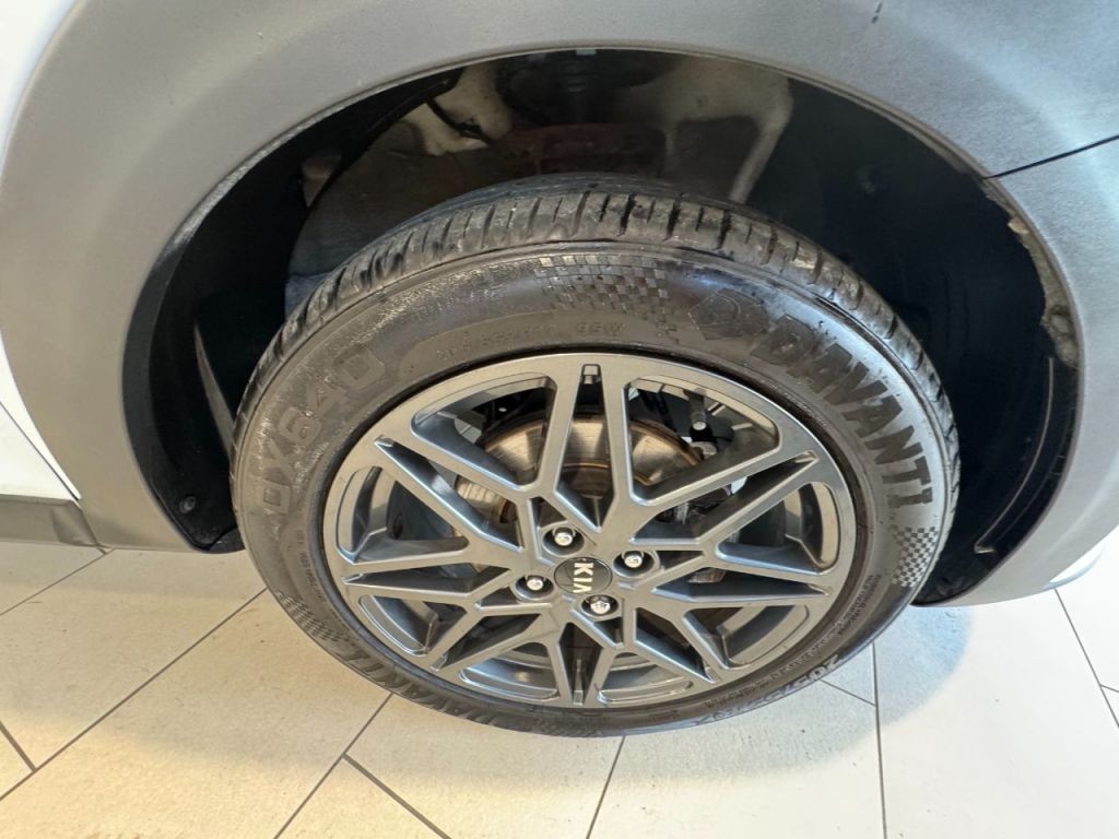 Used Kia Stonic 2019 for sale - 76405755: Photo 11