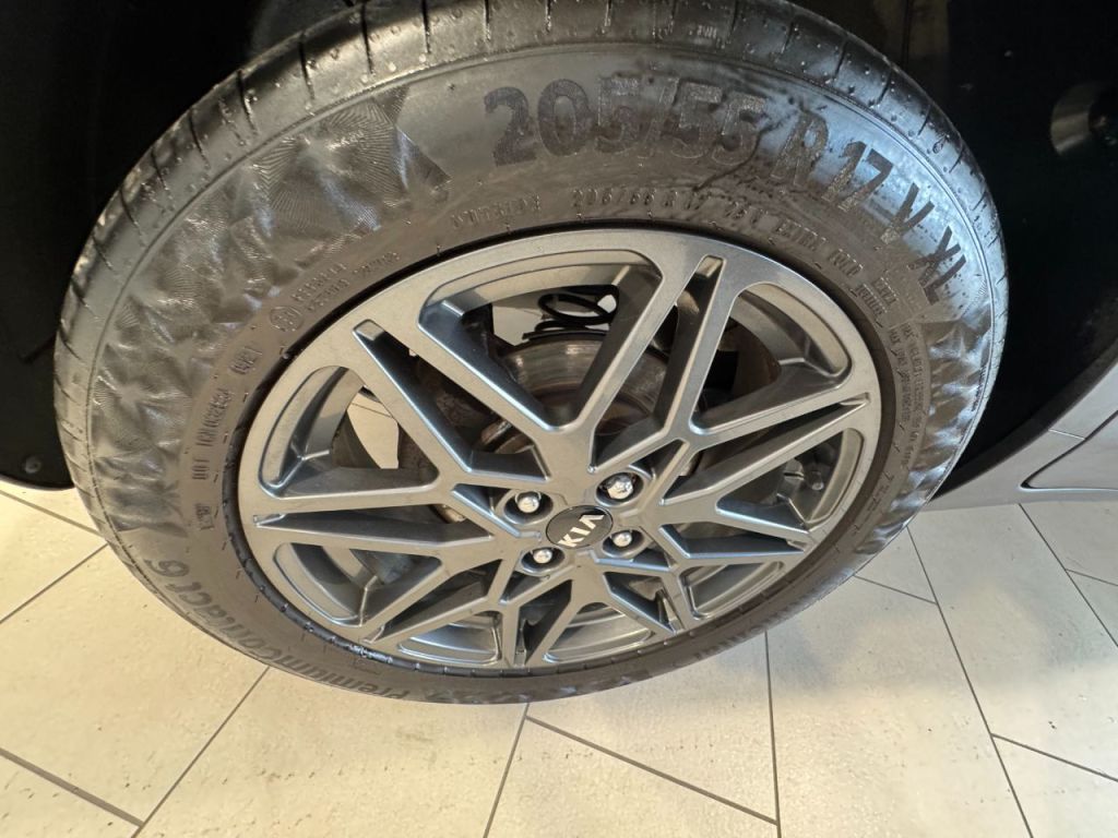 Used Kia Stonic 2019 for sale - 76405755: Photo 12